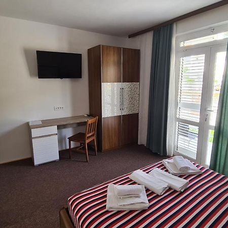 Studio Apartment Boksic Млини Екстер'єр фото