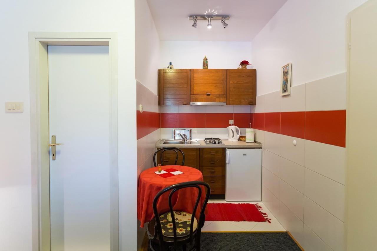 Studio Apartment Boksic Млини Екстер'єр фото