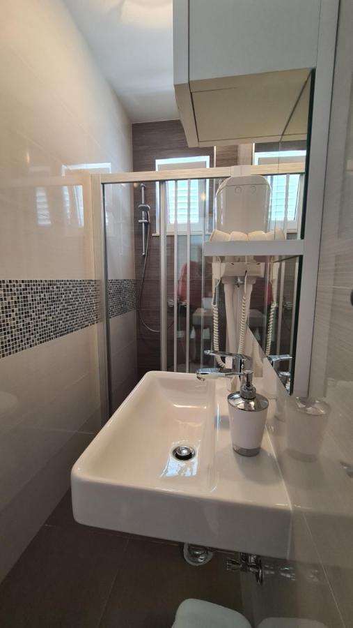 Studio Apartment Boksic Млини Екстер'єр фото